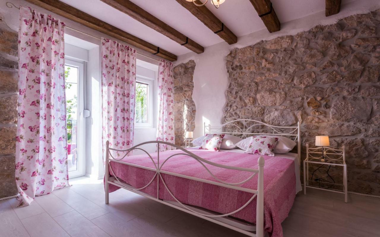 Villa Mulberry Milohnici Exterior foto